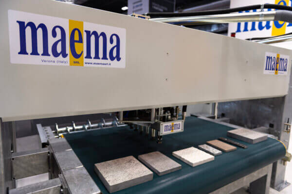 Maema machine