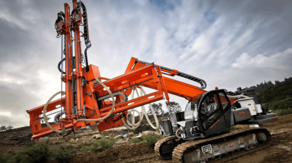 Machine working in a quarry